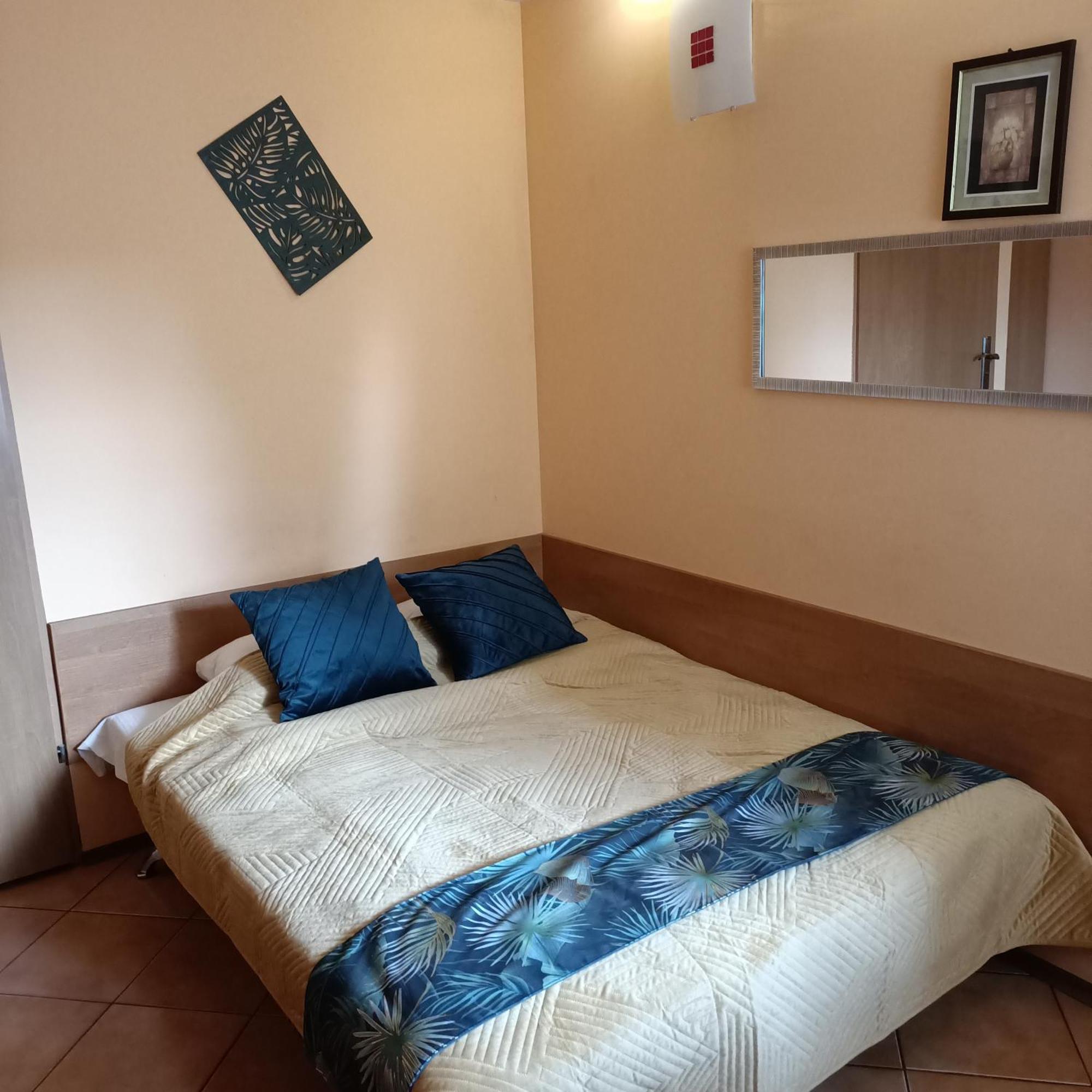 "Vanilla" Pokoje I Apartamenty Nad Brzegiem Jeziora Okuninka Exterior foto
