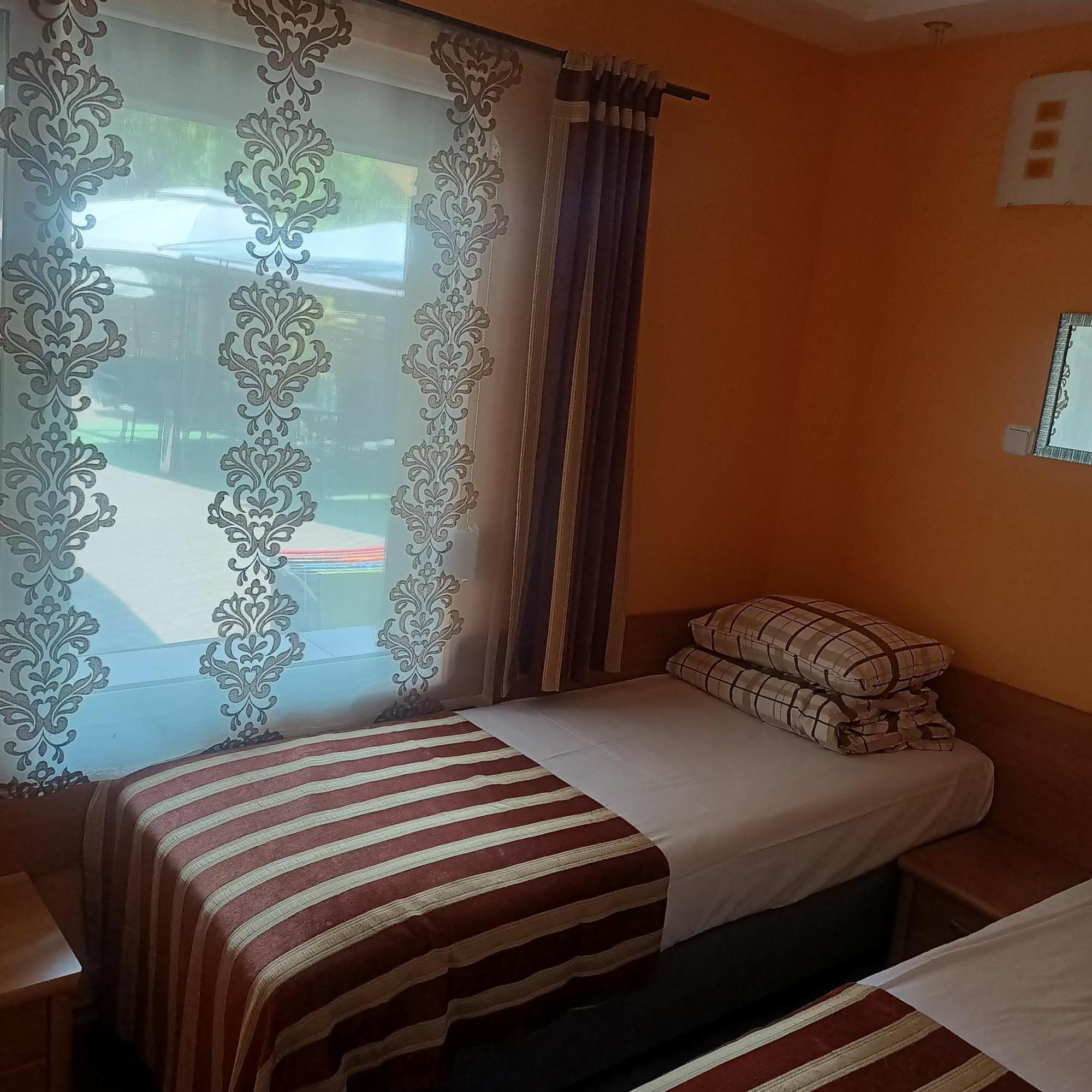 "Vanilla" Pokoje I Apartamenty Nad Brzegiem Jeziora Okuninka Exterior foto